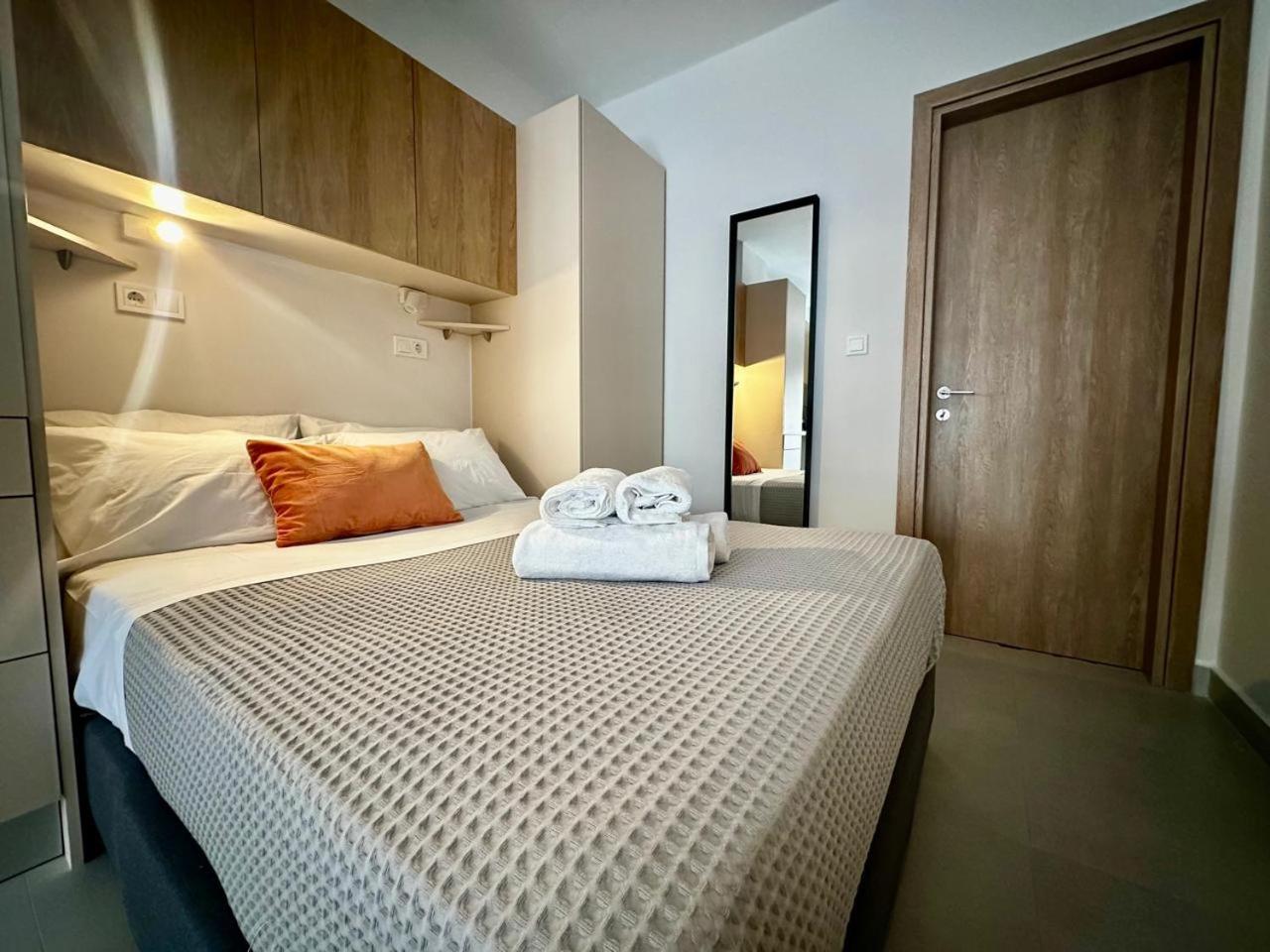 Alki-House Aparthotel Athene Buitenkant foto